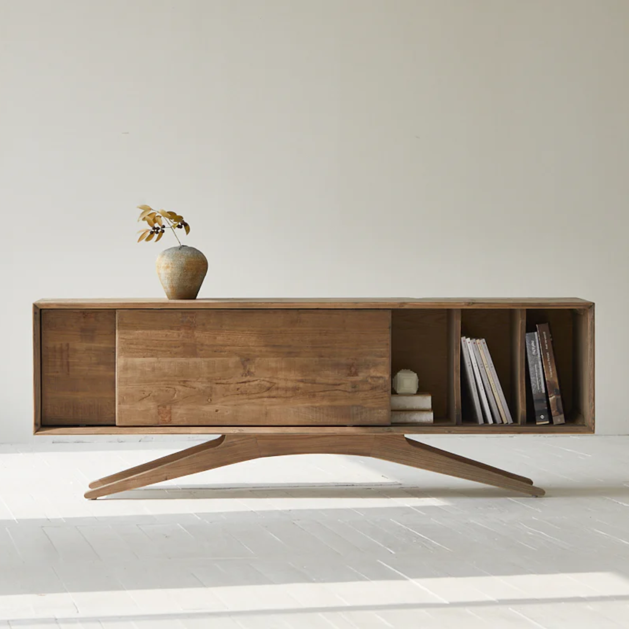 Loic Sideboard