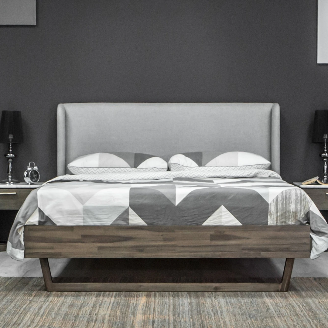 Lucio King Bed
